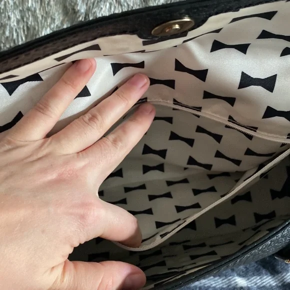 RARE Kate Spade Grove Court Large Leslie Satchel - Picture 7 of 8